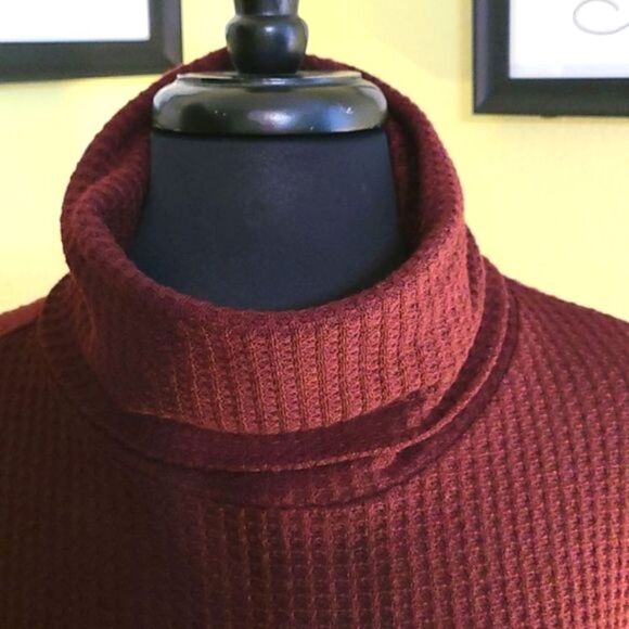 Turtleneck Sweater, Maroon, Size XS - Picture 2 of 6